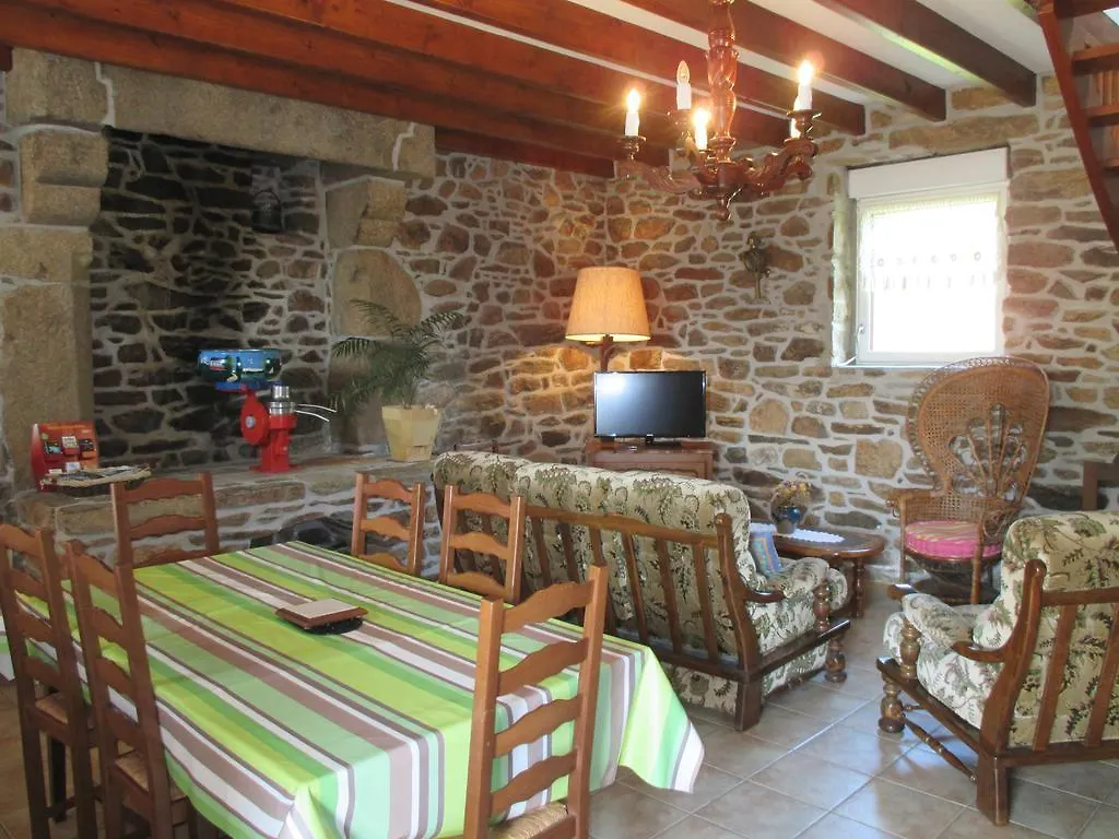 Gites De Glegan, Plouguenast