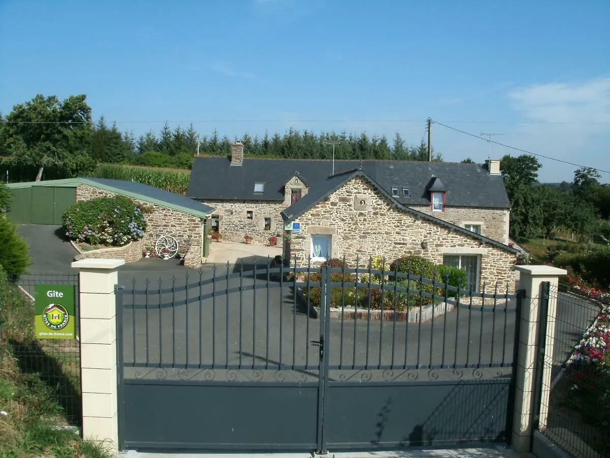 Gites De Glegan, Plouguenast 0*, Plouguenast-Langast