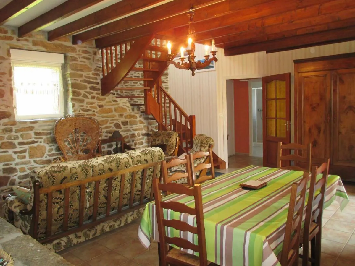 Gites De Glegan, Plouguenast Σπίτι διακοπών